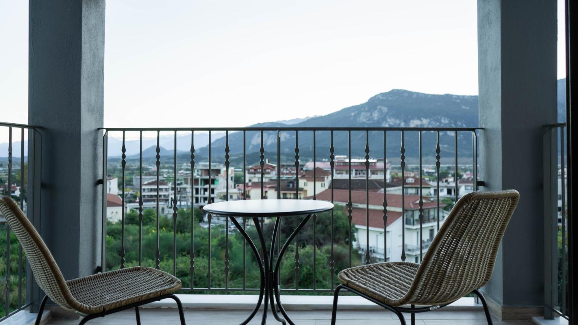 Konaki Of Meteora Boutique Living Kalambaka Bagian luar foto